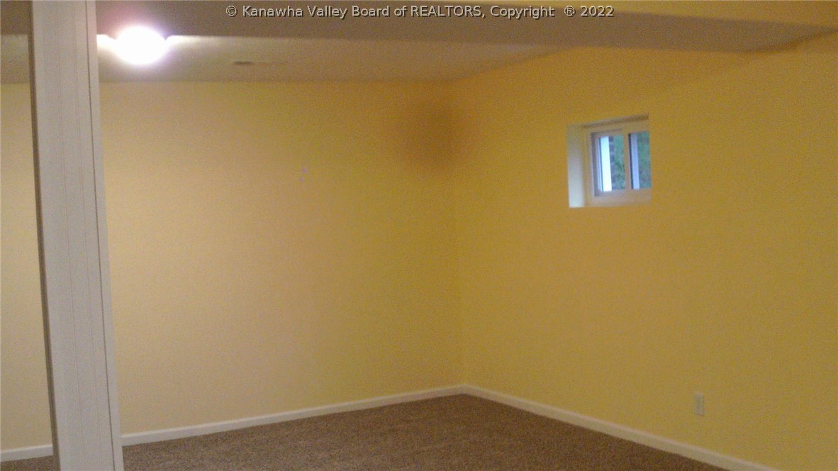 1214 Peach Ridge Road Hurricane, WV 25526 - Photo 14 of 23 Gallery Image 14