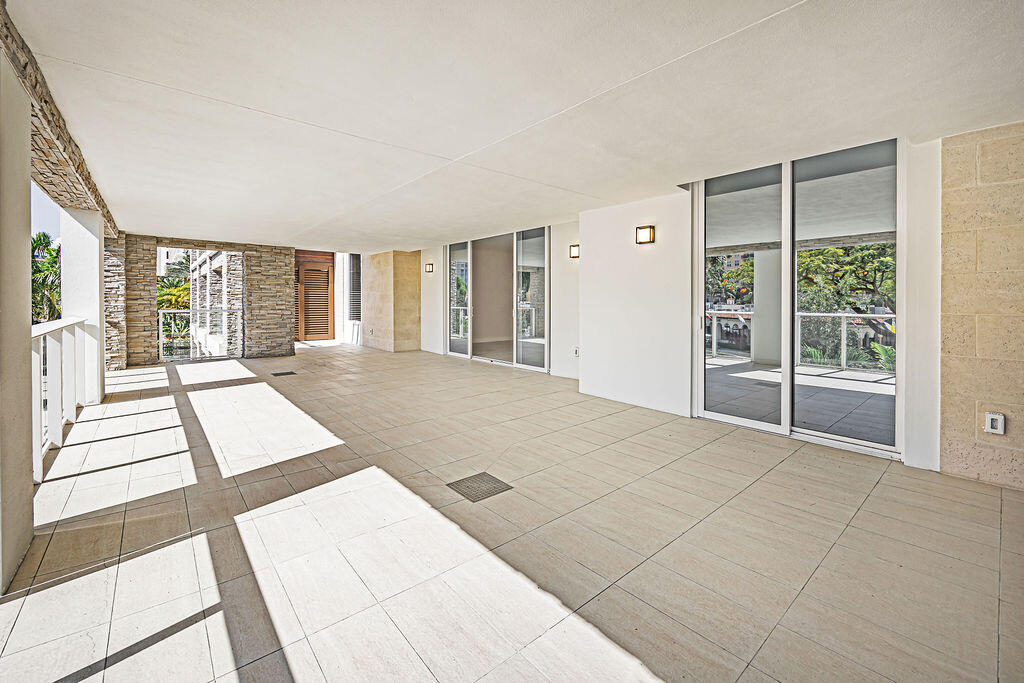 220 Southeast Mizner Boulevard, Unit 204 Boca Raton, FL 33432 - Photo 45 of 86 0039_5316