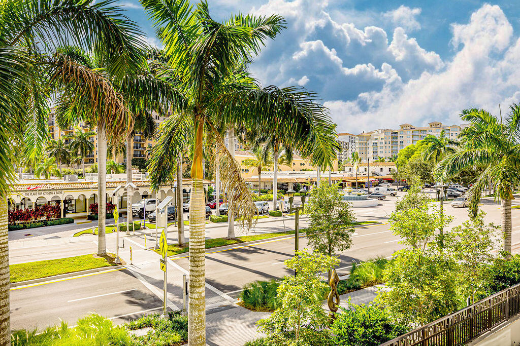 220 Southeast Mizner Boulevard, Unit 204 Boca Raton, FL 33432 - Photo 53 of 86 0046_5337