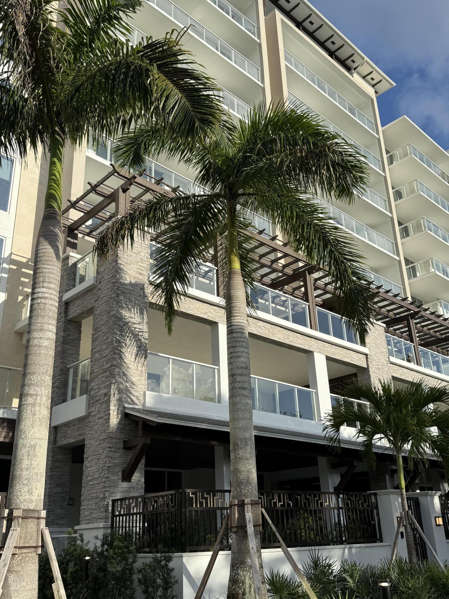 220 Southeast Mizner Boulevard, Unit 204 Boca Raton, FL 33432 - Photo 60 of 86 IMG_4461