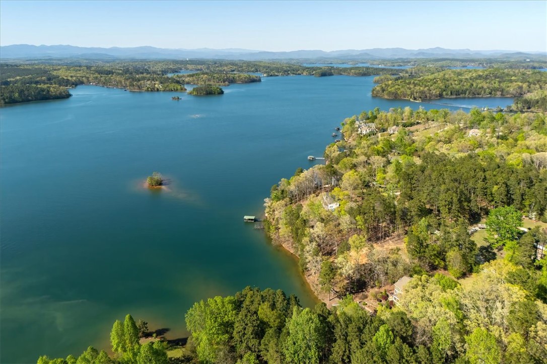 125 Kelley Ridge Road Seneca, SC 29672 - Photo 13 of 28