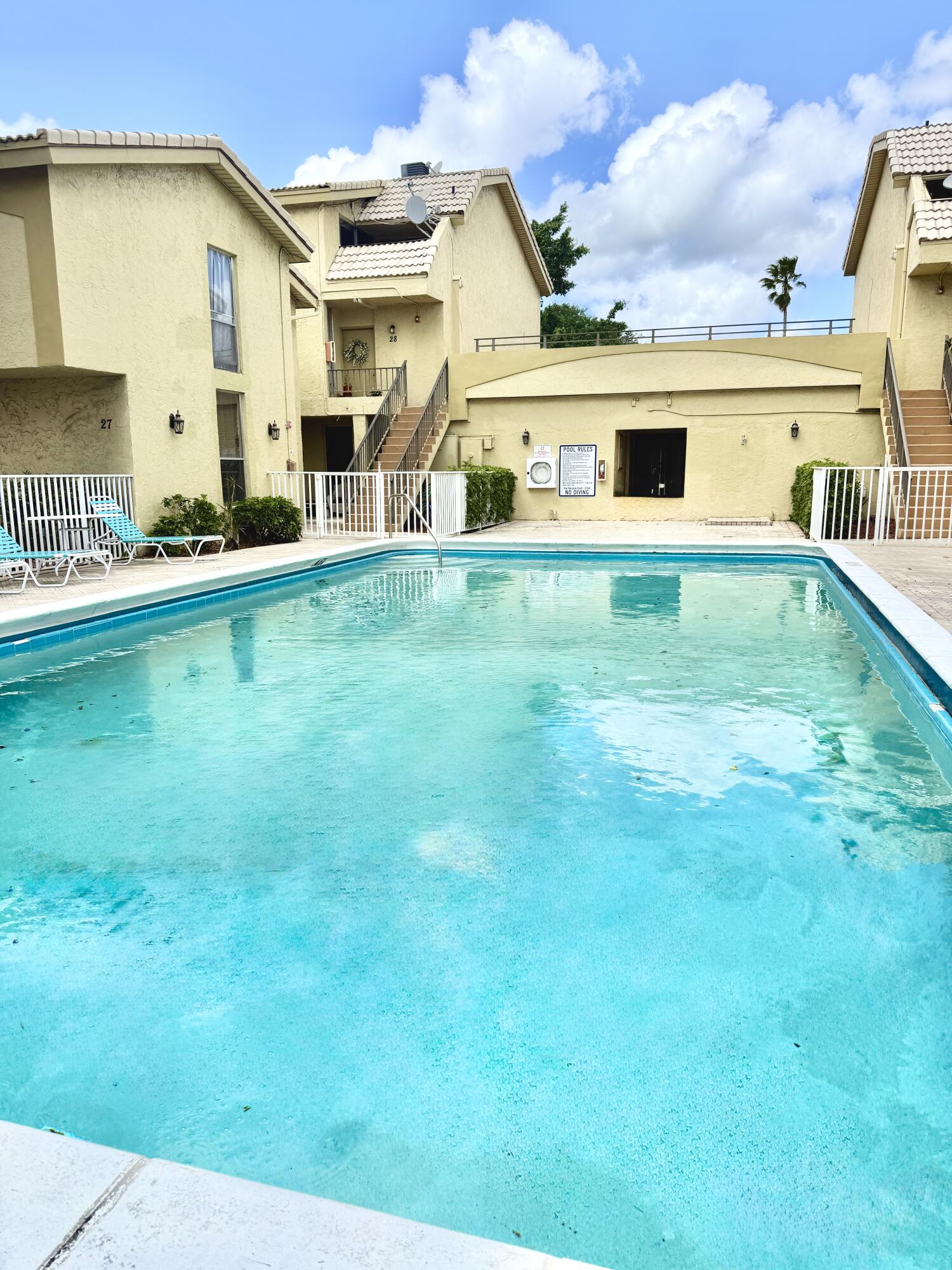 8401 West Sample Road, Unit 21 Coral Springs, FL 33065 - Photo 3 of 21 IMG_6454