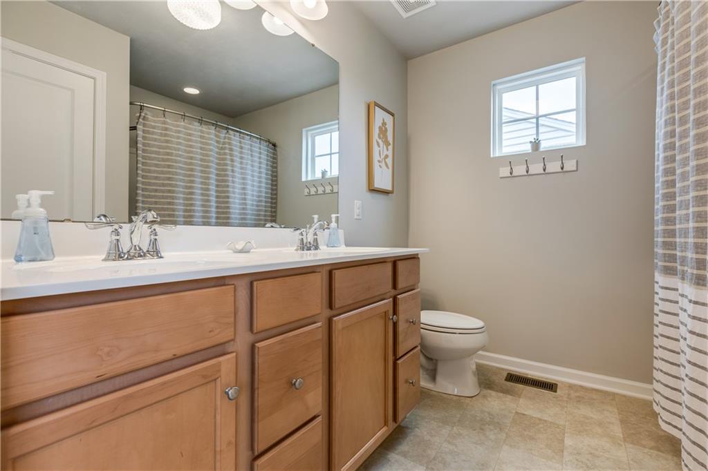 323 Ranchero Drive Coraopolis, PA 15108 - Photo 19 of 24 Gallery Image 19