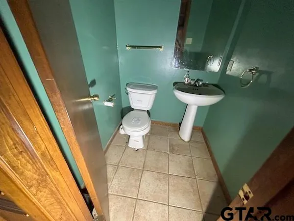 $199,900 | 712 Leon Drive, Tyler, TX 75702