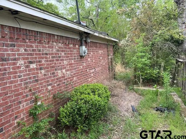 $199,900 | 712 Leon Drive, Tyler, TX 75702