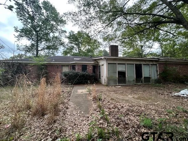 $199,900 | 712 Leon Drive, Tyler, TX 75702