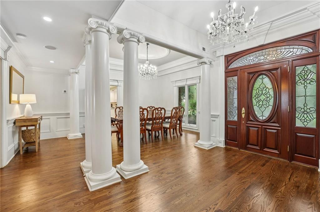 13039 Freemanville Road Alpharetta, GA 30004 - Photo 7 of 62