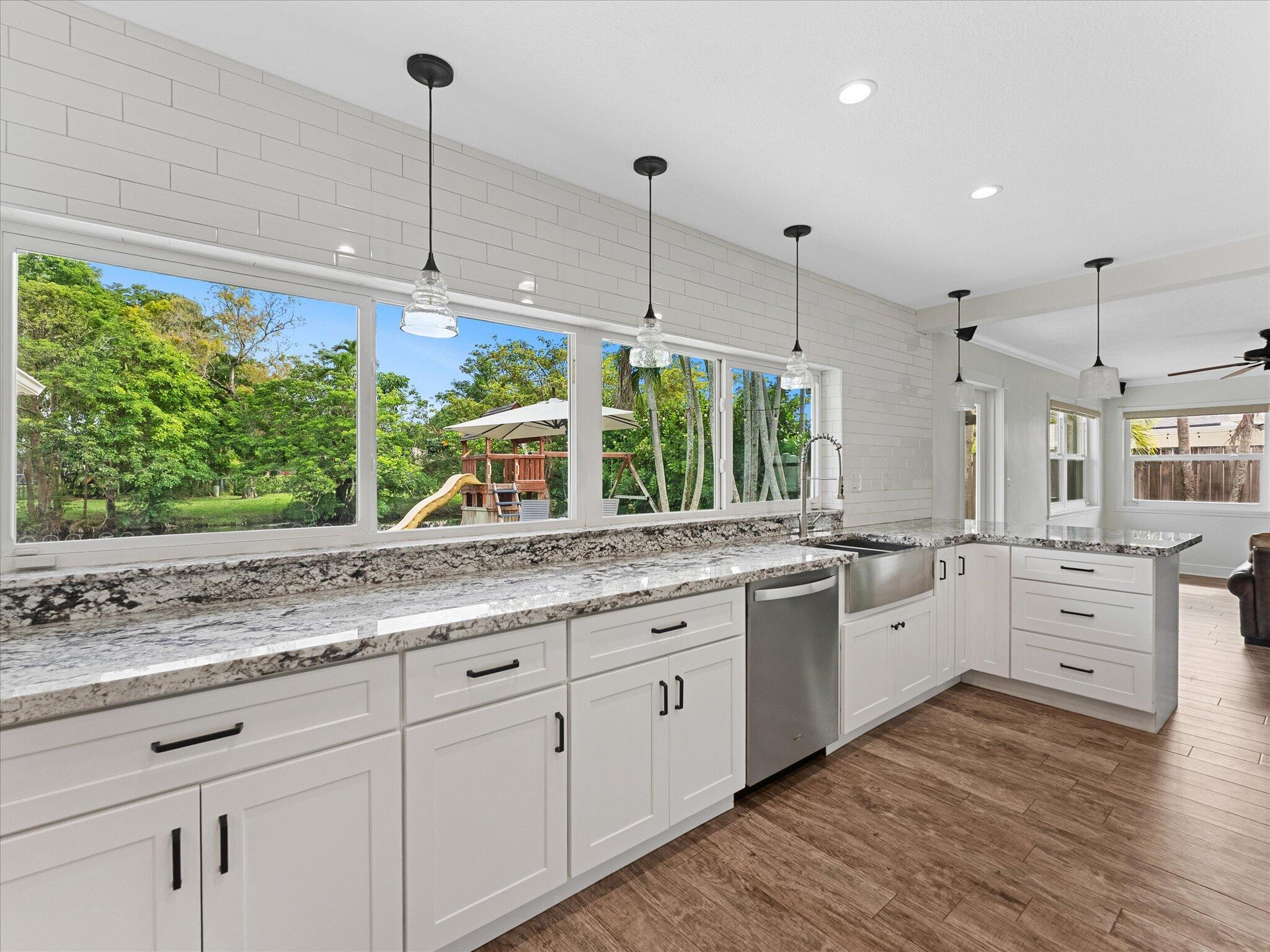 6250 Southwest 6th Street Plantation, FL 33317 - Photo 14 of 52 14-14