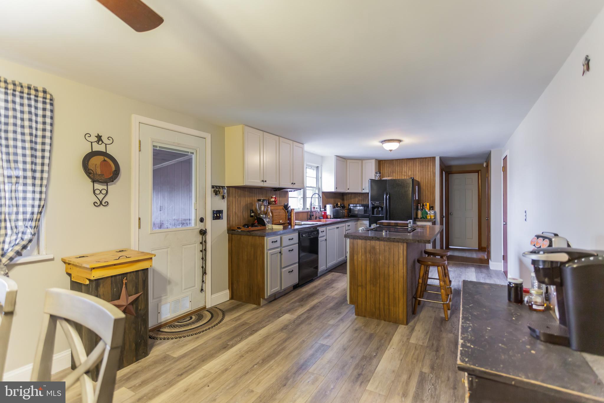 1606 County Line Road Bechtelsville, PA 19505 - Photo 15 of 33 Gallery Image 15