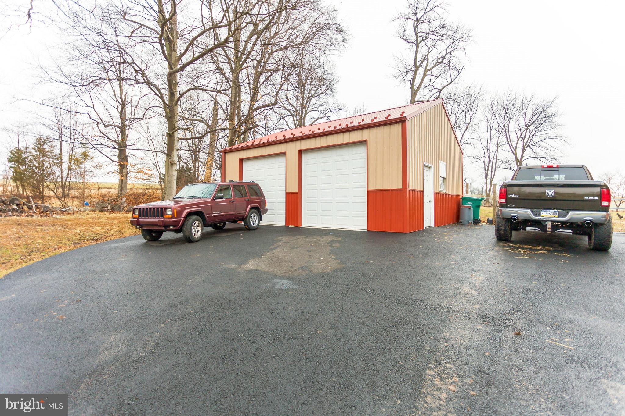 1606 County Line Road Bechtelsville, PA 19505 - Photo 6 of 33 Gallery Image 6