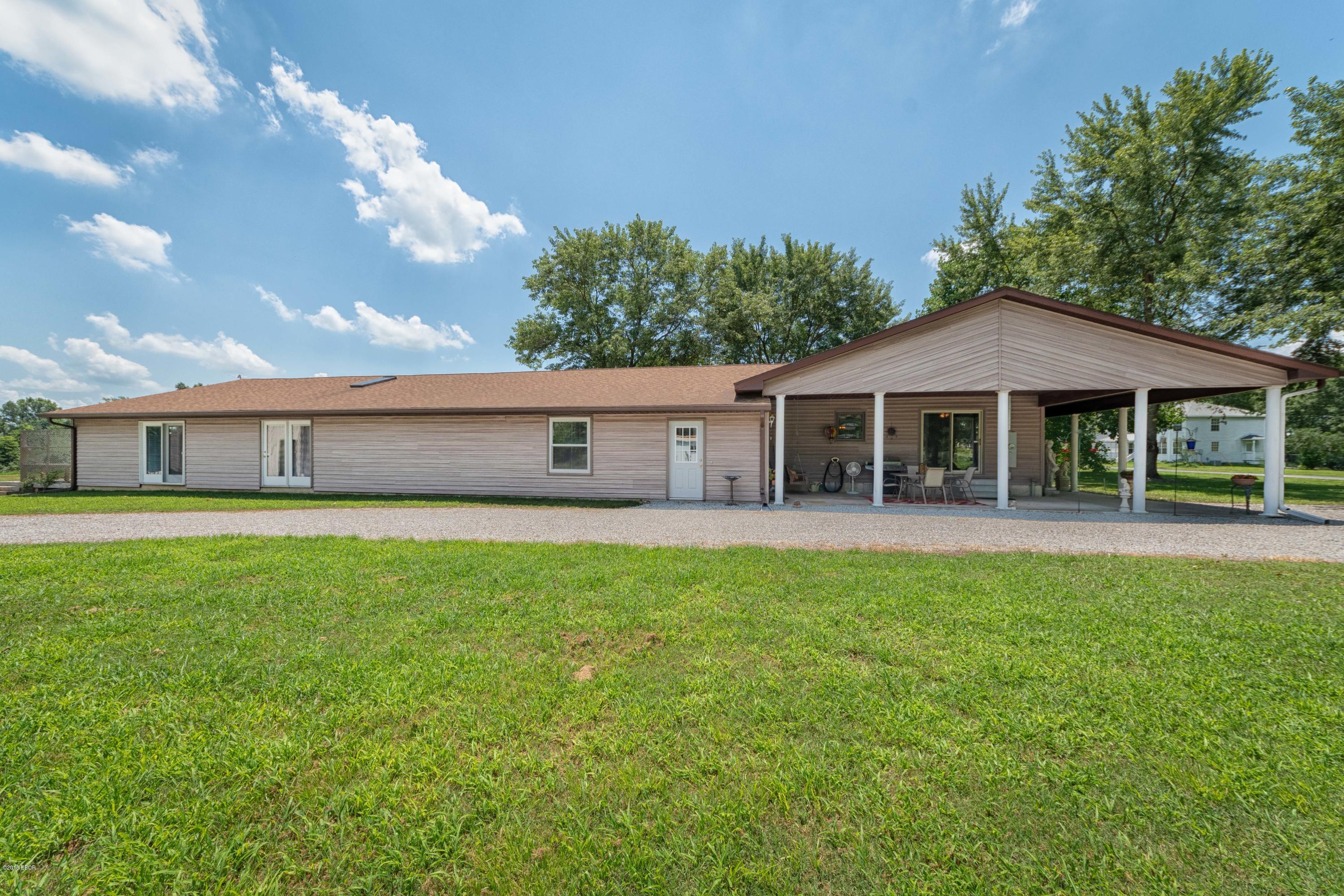 13206 Cruse Road Carterville, IL 62918 - Photo 31 of 36 Gallery Image 31