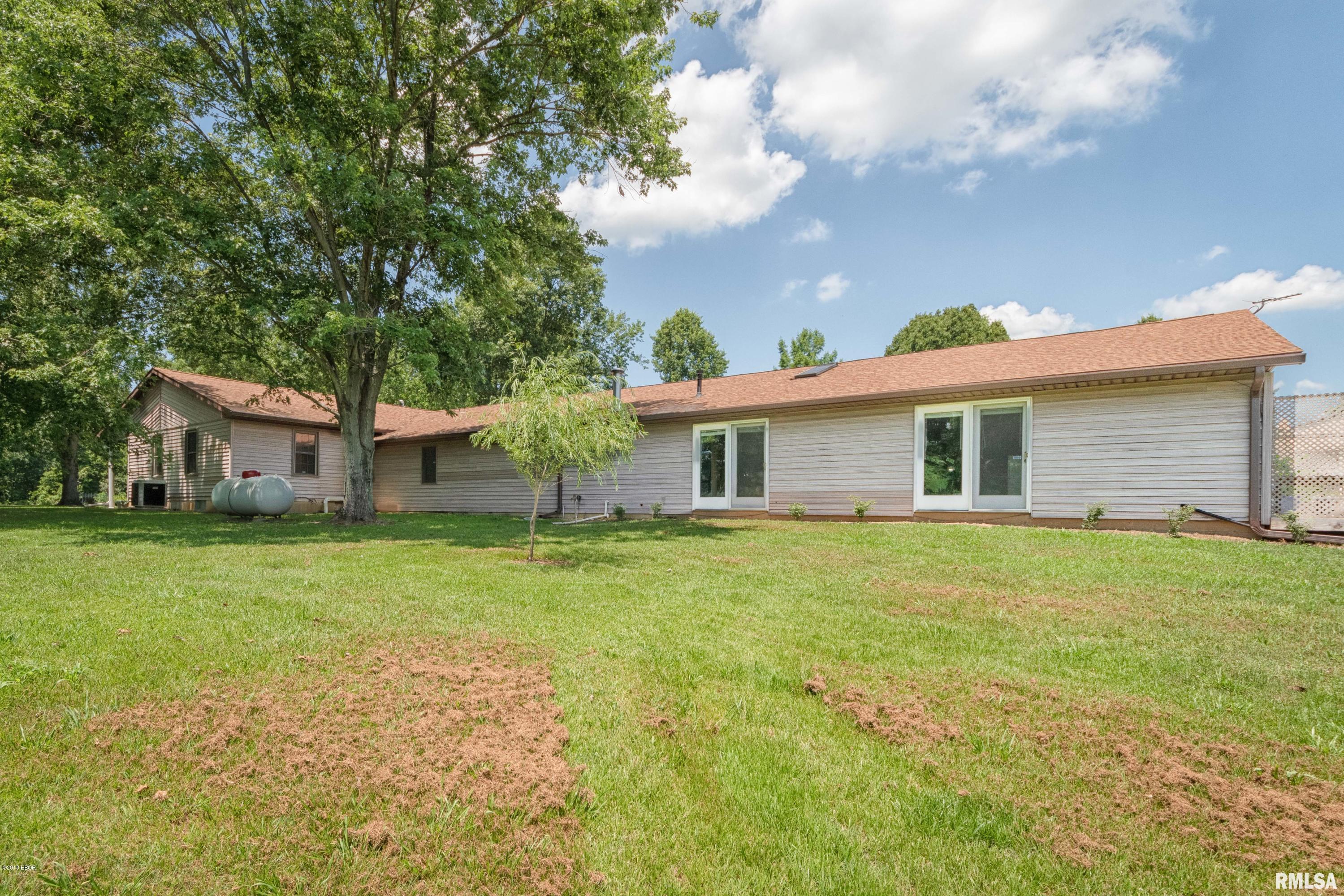 13206 Cruse Road Carterville, IL 62918 - Photo 35 of 36 Gallery Image 35
