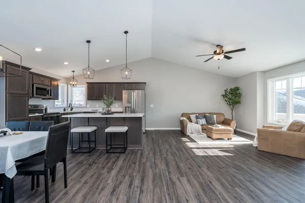 $525,000 | 108 Ella Court, Mankato, MN 56001