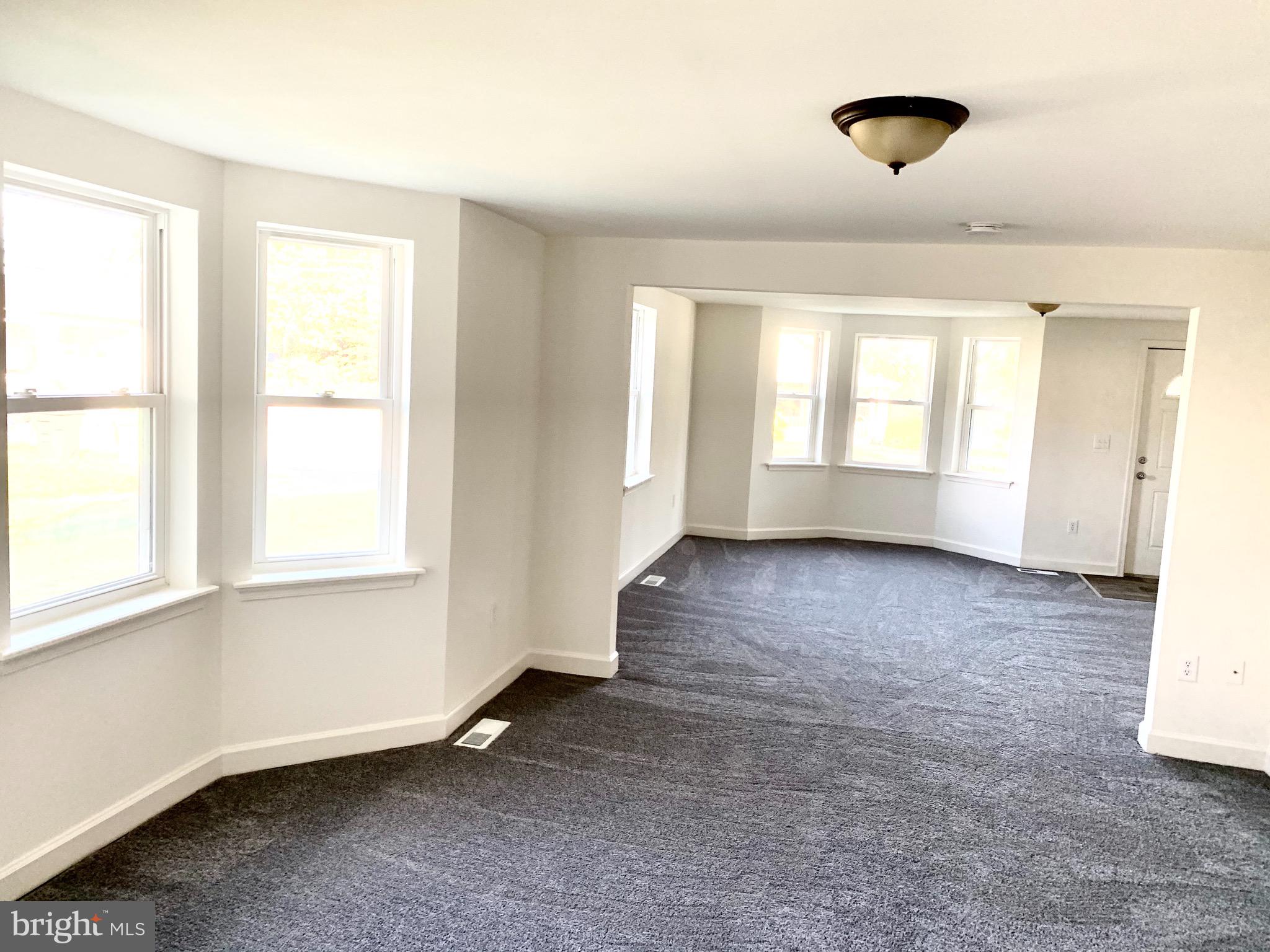 803 Philadelphia Road Joppa, MD 21085 - Photo 11 of 27 Living room/Formal room
