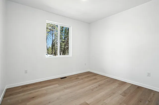 $499,000 | 13394 East Bridges Road, Elk, WA 99009