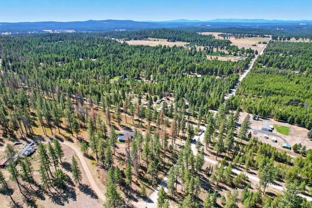 $499,000 | 13394 East Bridges Road, Elk, WA 99009