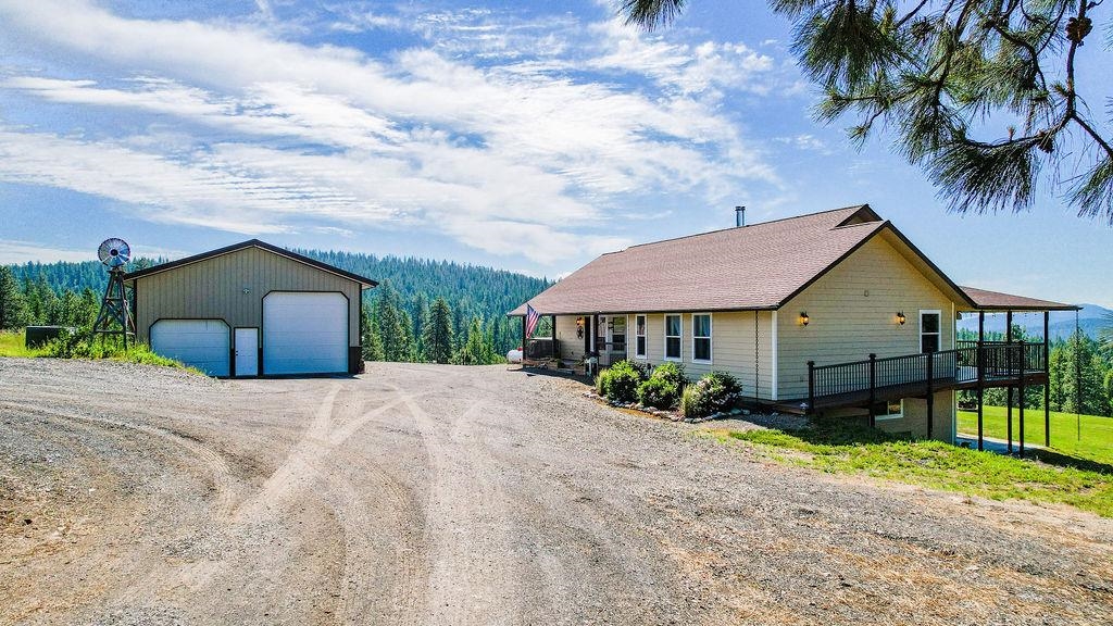 837 B Lindsay Road Colville, WA 99114 - Photo 1 of 48
