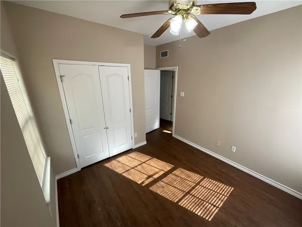 $1,100 | 309 Rosebud Avenue, Unit D, Corpus Christi, TX 78404