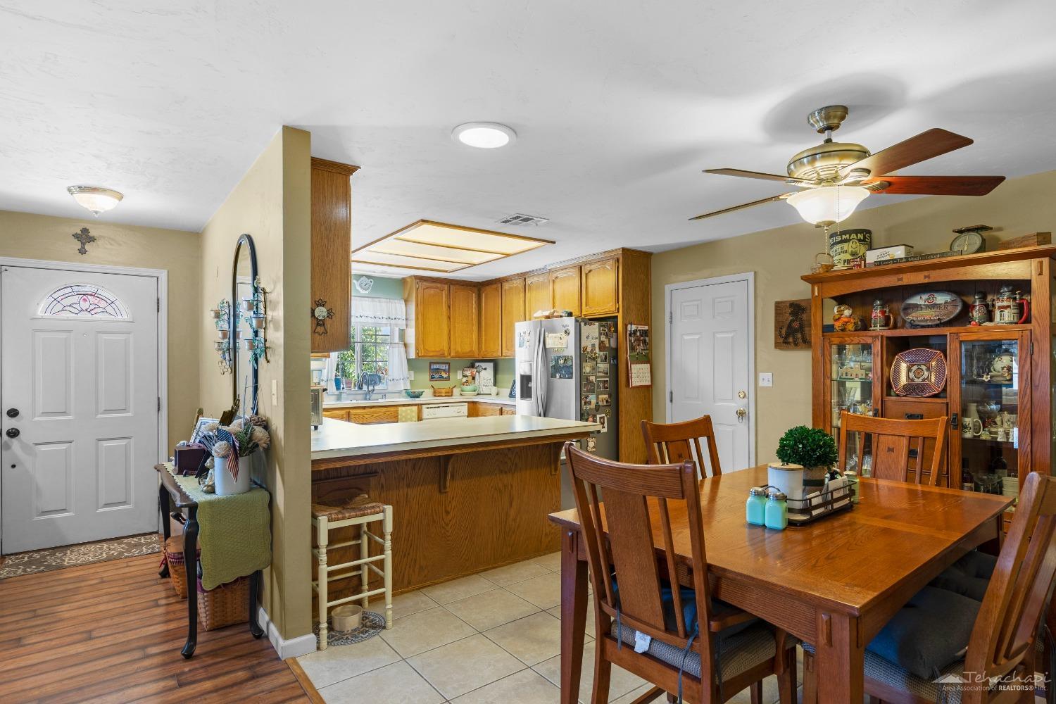 21213 Quail Springs Road Tehachapi, CA 93561 - Photo 12 of 32 Gallery Image 12