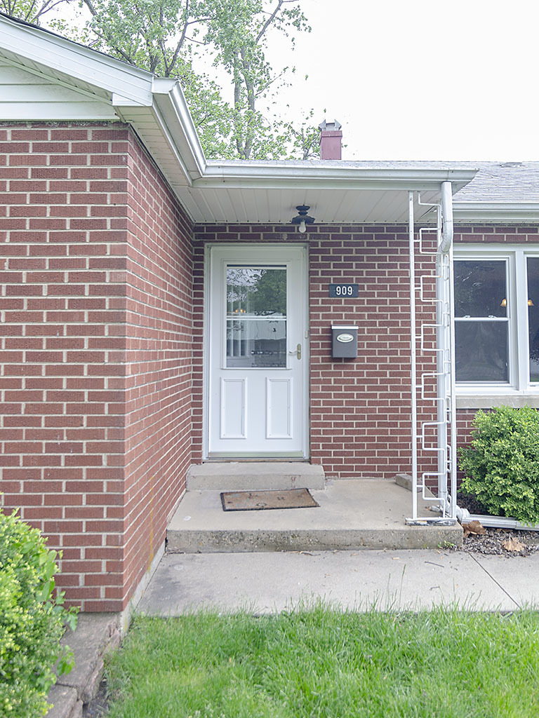 909 South Longview Road Monticello, IL 61856 - Photo 27 of 36 Gallery Image 27