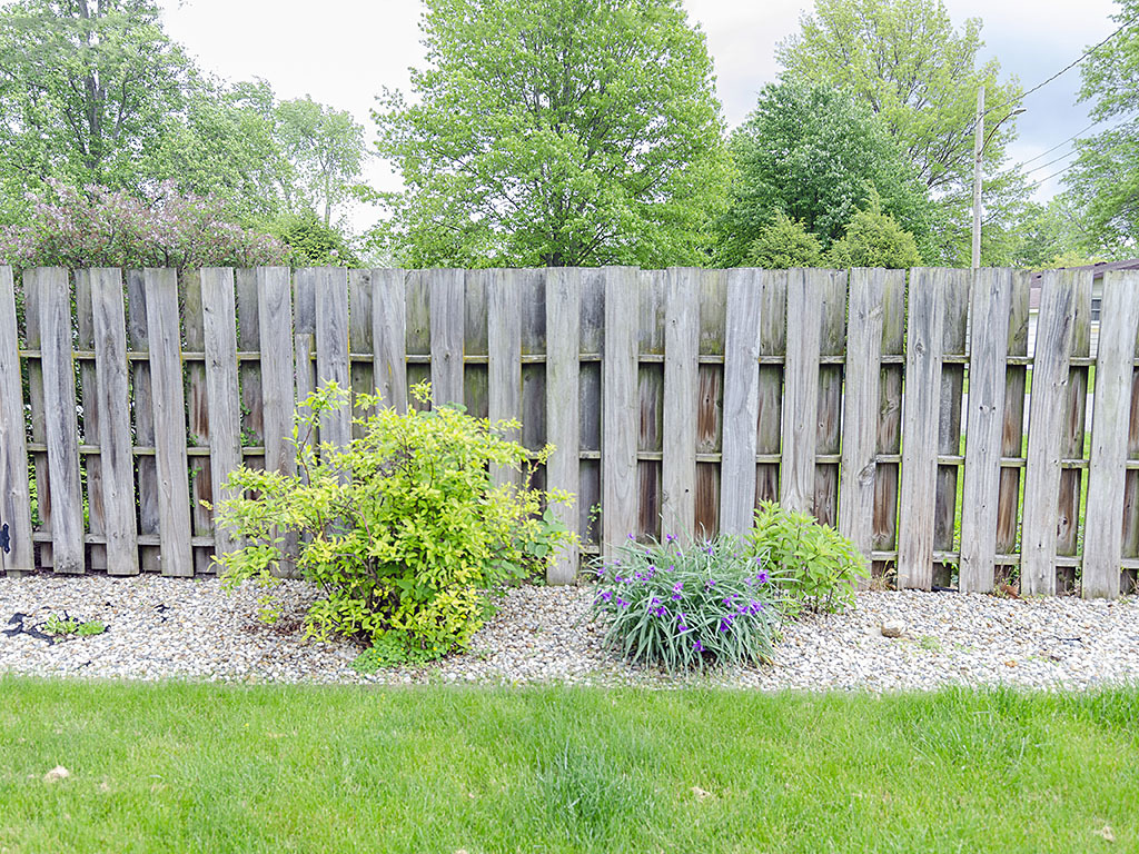 909 South Longview Road Monticello, IL 61856 - Photo 35 of 36 Gallery Image 35