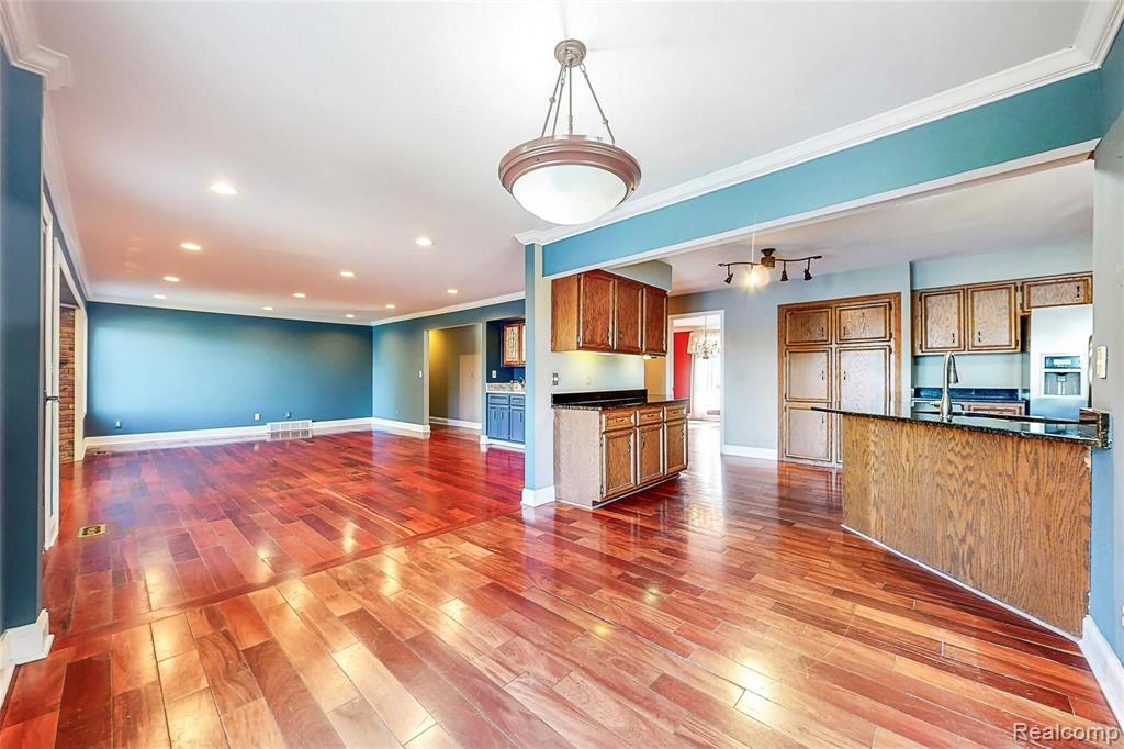 2314 Ulster Road Rochester Hills, MI 48309 - Photo 10 of 54