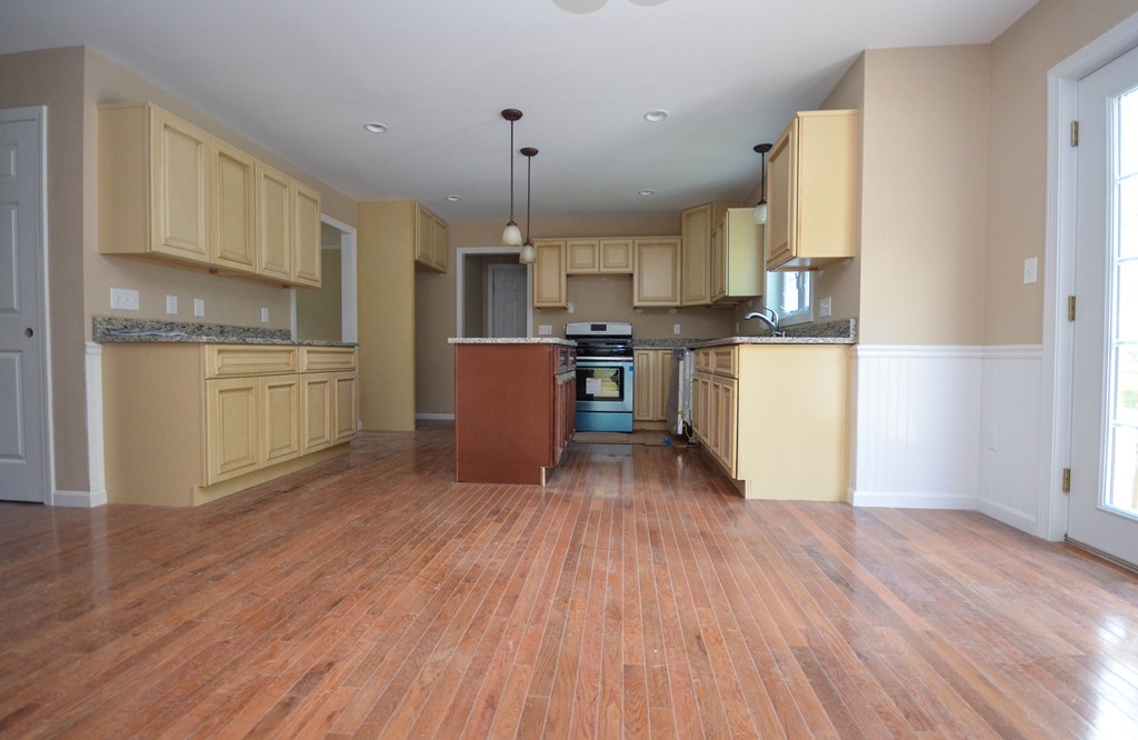 Lot 6 Mountainview Road Uxbridge, MA 01569 - Photo 5 of 16 Gallery Image 5