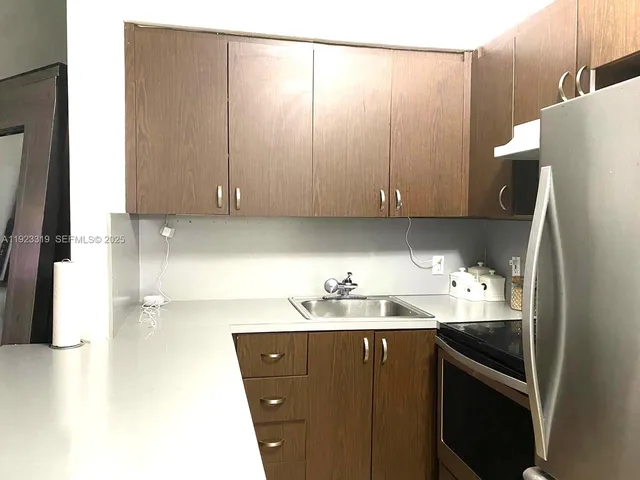 $1,970 | 541 Northeast 62nd Street, Unit 2, Miami, FL 33138