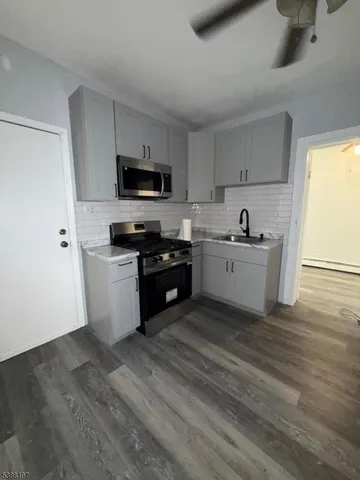 $2,100 | 316 Pine Street, Elizabeth Port, NJ 07206