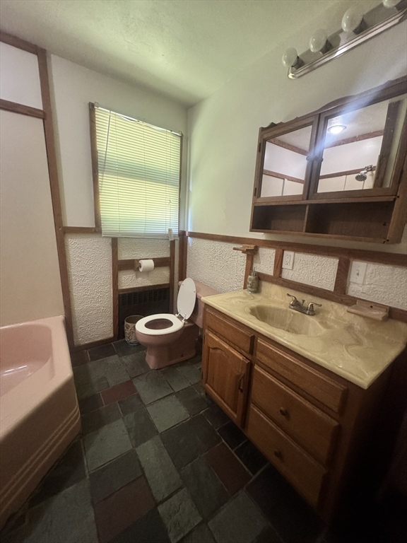 64 Goodrich Street Springfield, MA 01104 - Photo 8 of 11