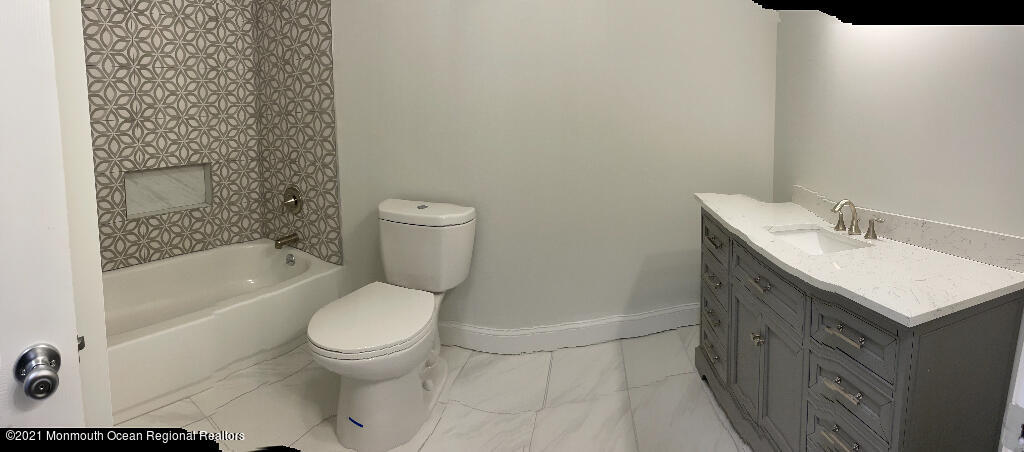 95 Lakeridge Drive Matawan, NJ 07747 - Photo 13 of 22 16