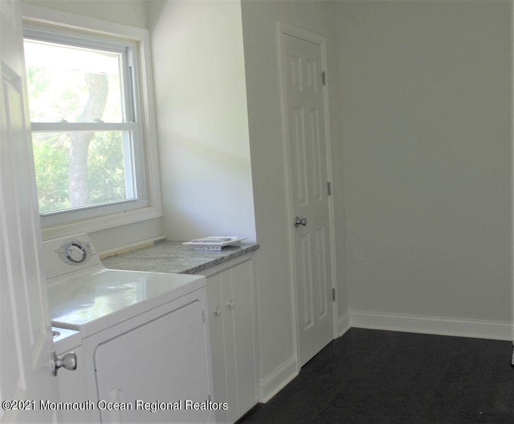 95 Lakeridge Drive Matawan, NJ 07747 - Photo 21 of 22 24