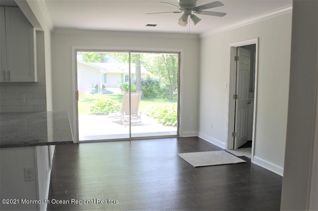 95 Lakeridge Drive Matawan, NJ 07747 - Photo 7 of 22 08