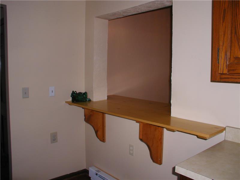 414 Broad City Of But Butler, PA 16001 - Photo 8 of 22 Kitchen.