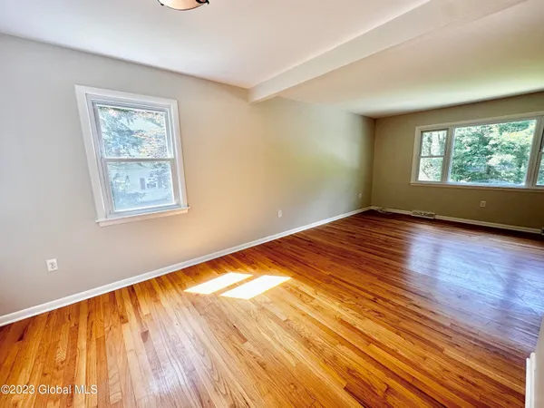 $2,900 | 14 Wendy Lane, Ballston, NY 12027