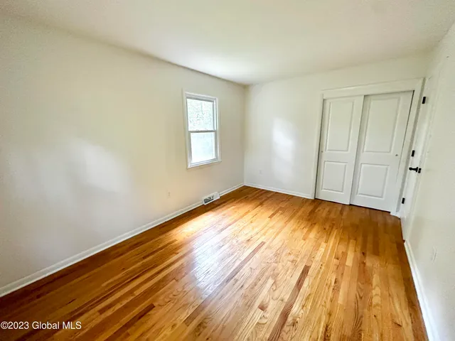 $2,900 | 14 Wendy Lane, Ballston, NY 12027