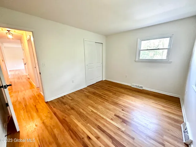 $2,900 | 14 Wendy Lane, Ballston, NY 12027