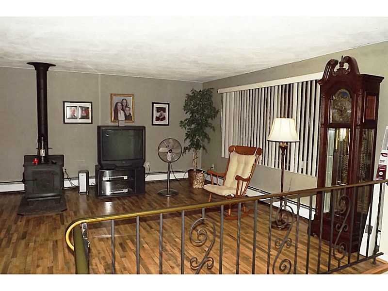 150 Brandy Brook Road Scituate, RI 02857 - Photo 6 of 16 Living Room.