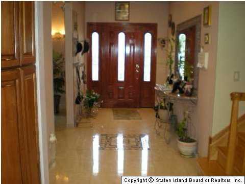 147 Ridge Avenue Staten Island, NY 10304 - Photo 3 of 14 Additional Photo