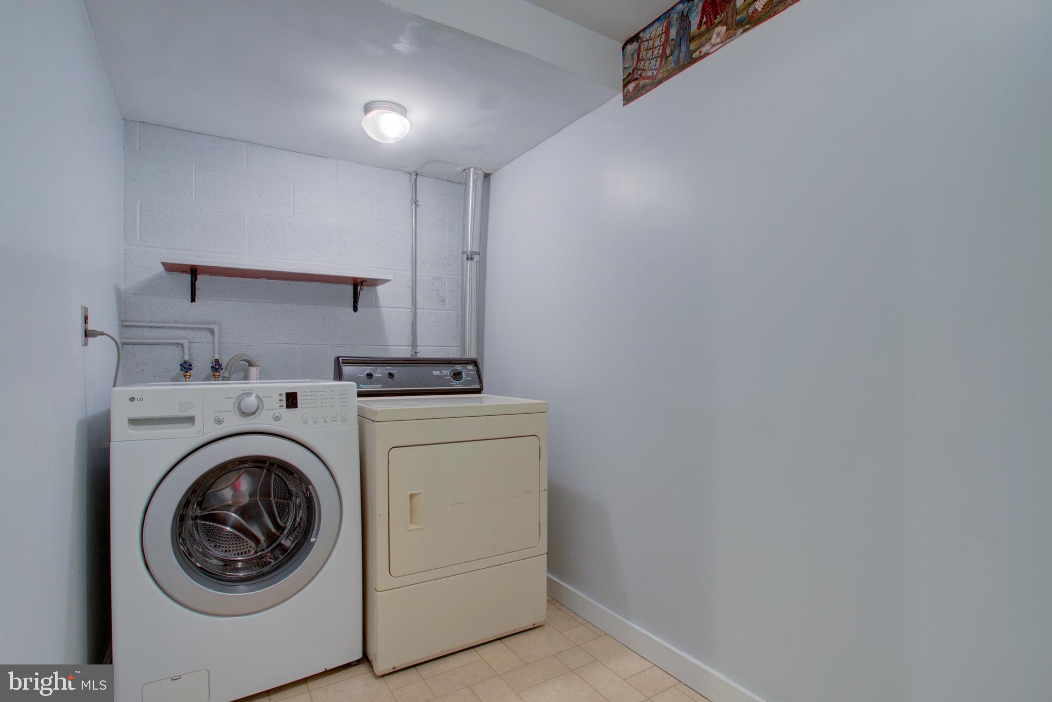 316 Long Lane Lititz, PA 17543 - Photo 31 of 49 a utility room with dryer and washer