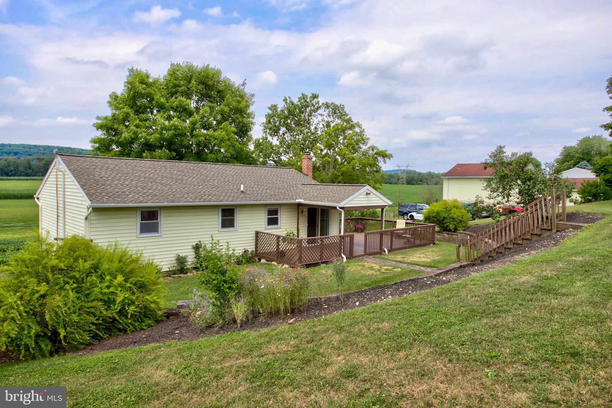 316 Long Lane Lititz, PA 17543 - Photo 8 of 49 a view of a yard in front of house