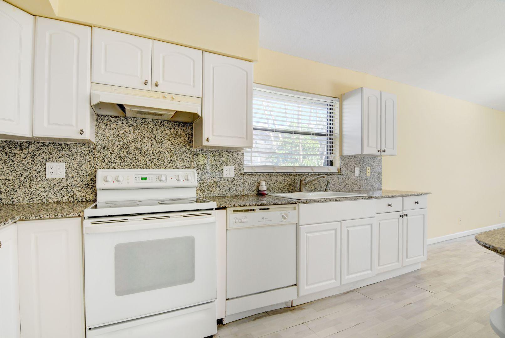 3432 Pine Haven Circle Boca Raton, FL 33431 - Photo 15 of 41 21_dsc_9380_1_2_3_4