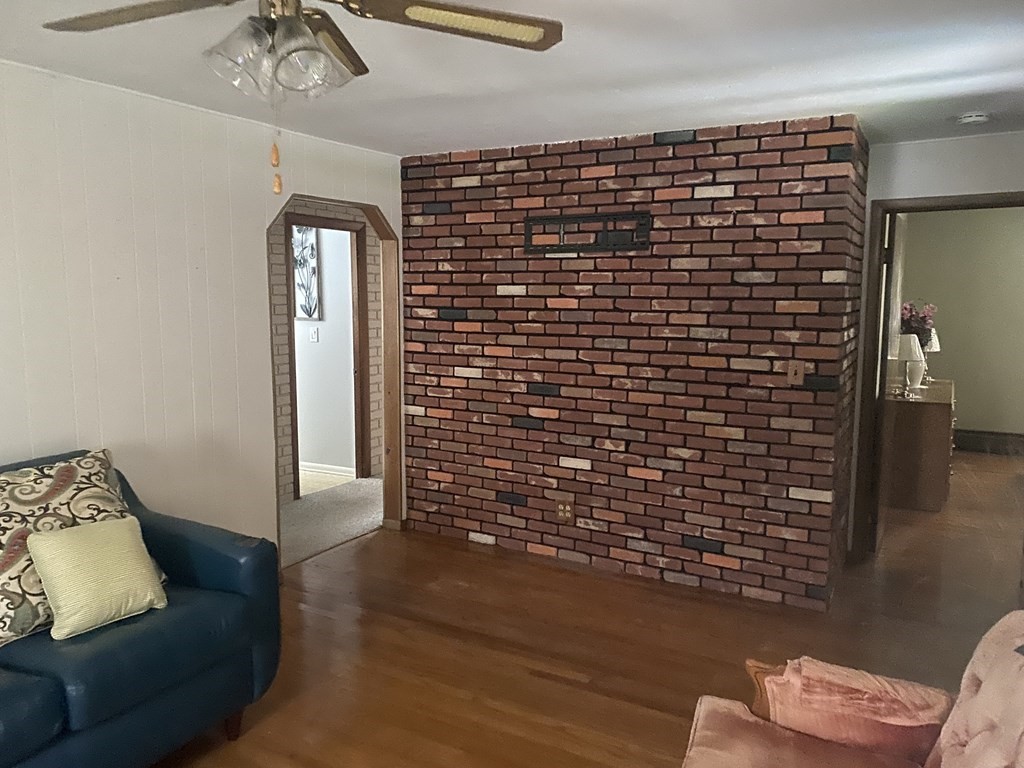 76 Silvin Road Chicopee, MA 01013 - Photo 13 of 26 Gallery Image 13