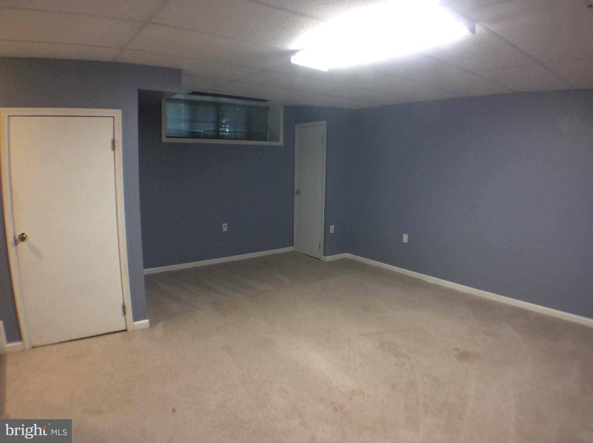 2021 Putnam Road Baltimore, MD 21227 - Photo 15 of 18 a view of an empty room