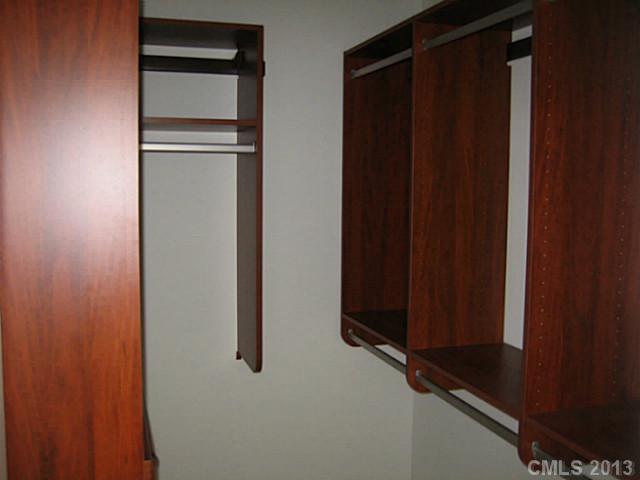 13807 Jonathans Ridge Road Charlotte, NC 28227 - Photo 10 of 16 Gallery Image 10