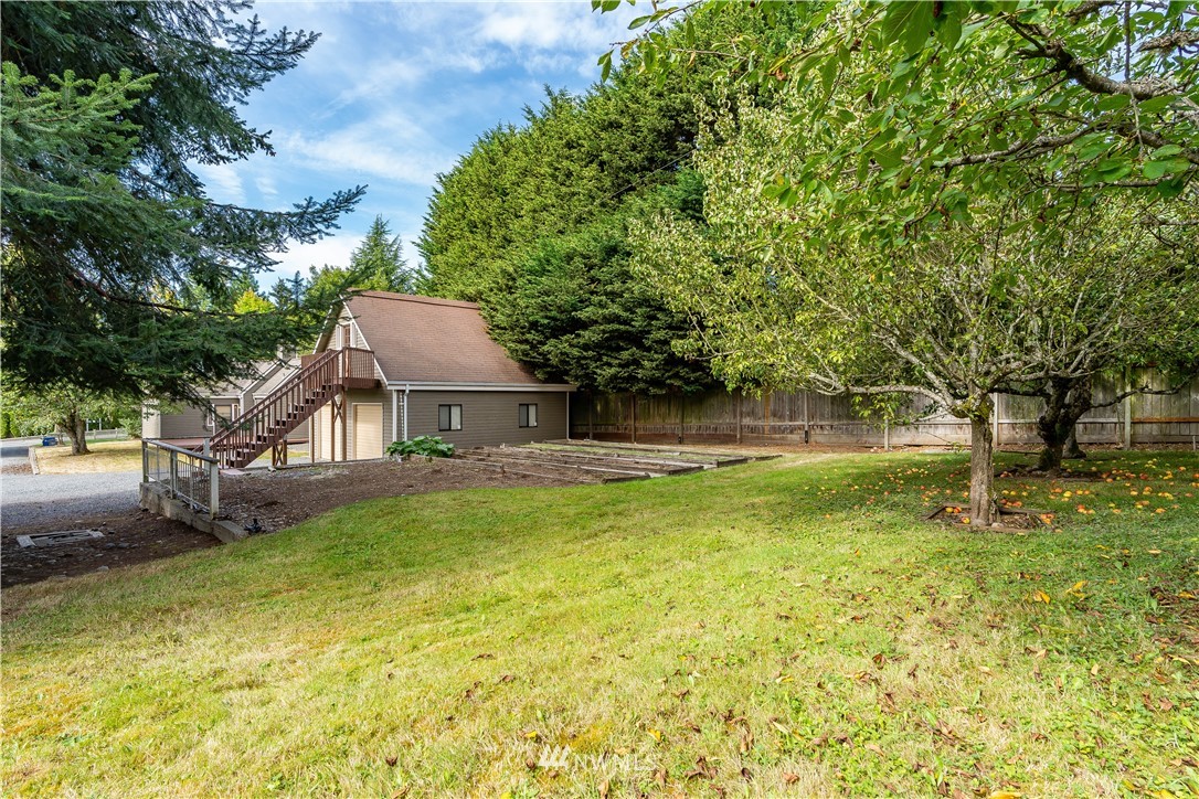 19722 100th Avenue Northeast Bothell, WA 98011 - Photo 27 of 31 Gallery Image 27