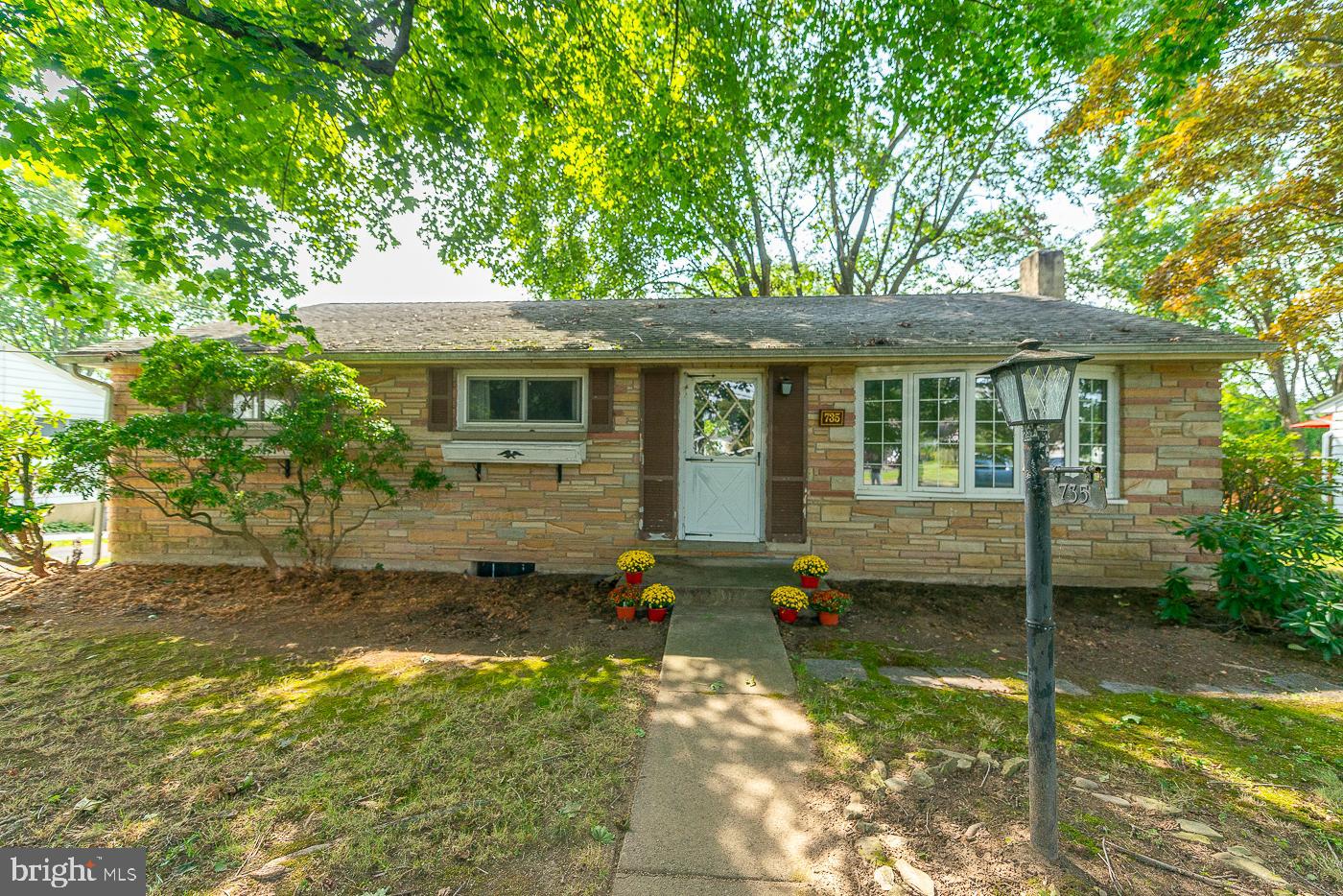 735 Fairmont Road Riegelsville, PA 18077 - Photo 1 of 14 Front of house