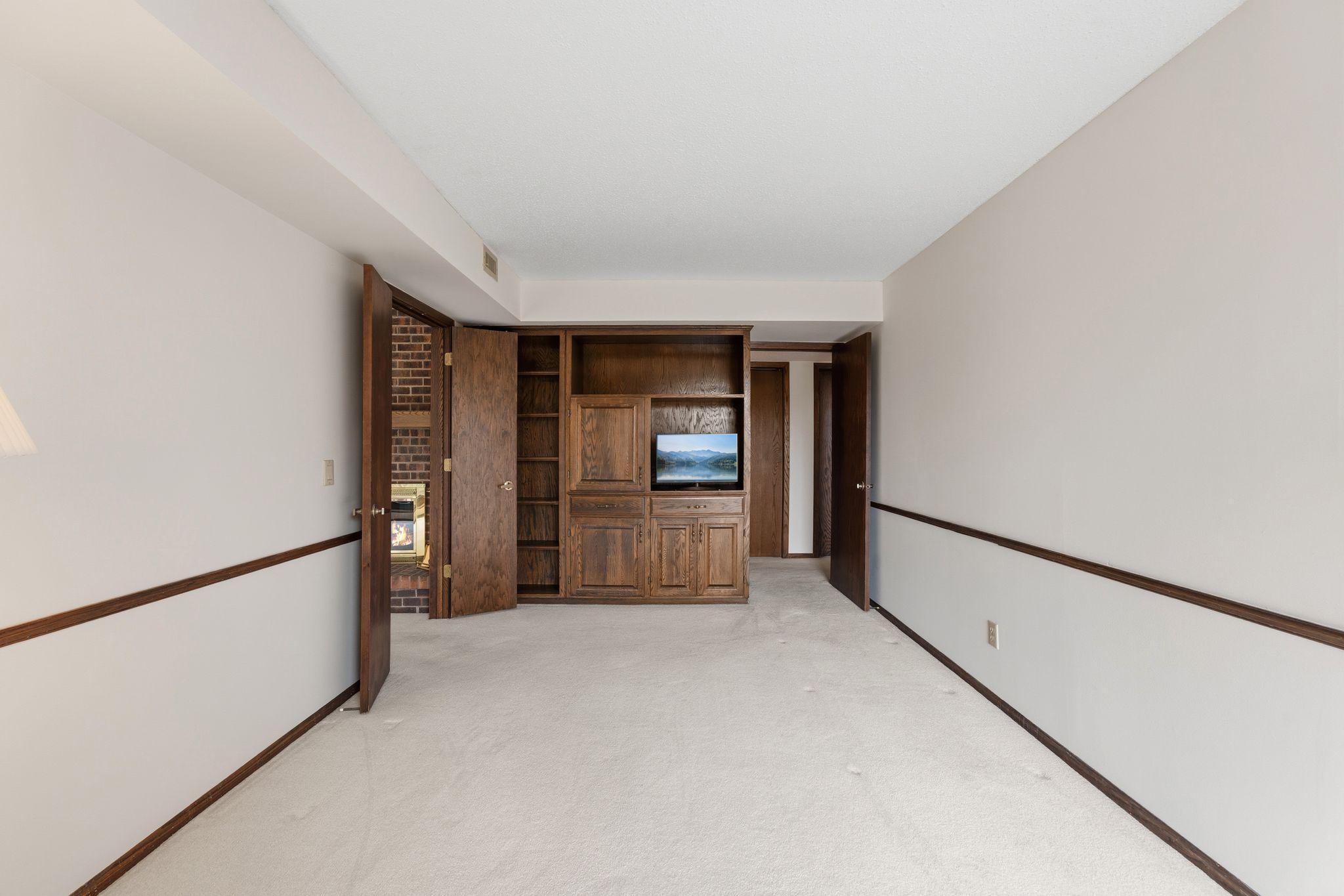 9500 Collegeview Road, Unit 206 Bloomington, MN 55437 - Photo 35 of 51 Gallery Image 35