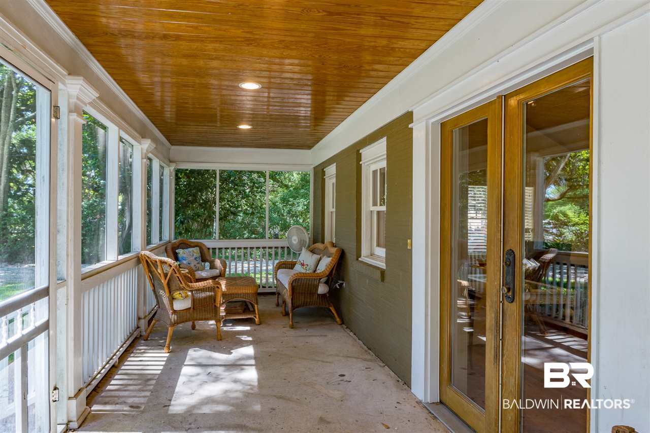 104 Mershon Street Fairhope, AL 36532 - Photo 5 of 25
