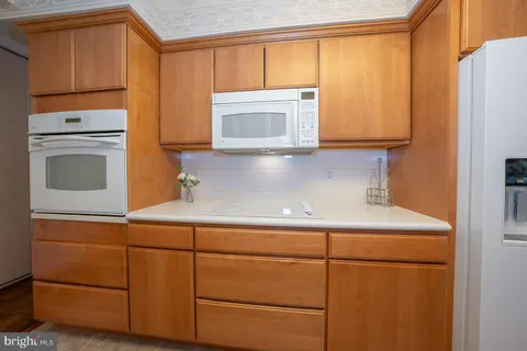$295,000 | 20 Conshohocken State Road, Unit 505, Bala Cynwyd, PA 19004